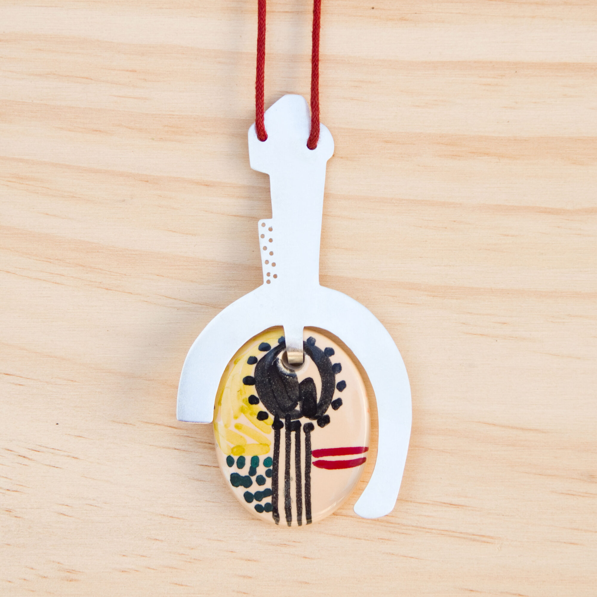 Collar de cerámica Guitarra II